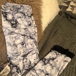 Marble Print Work Out Tights